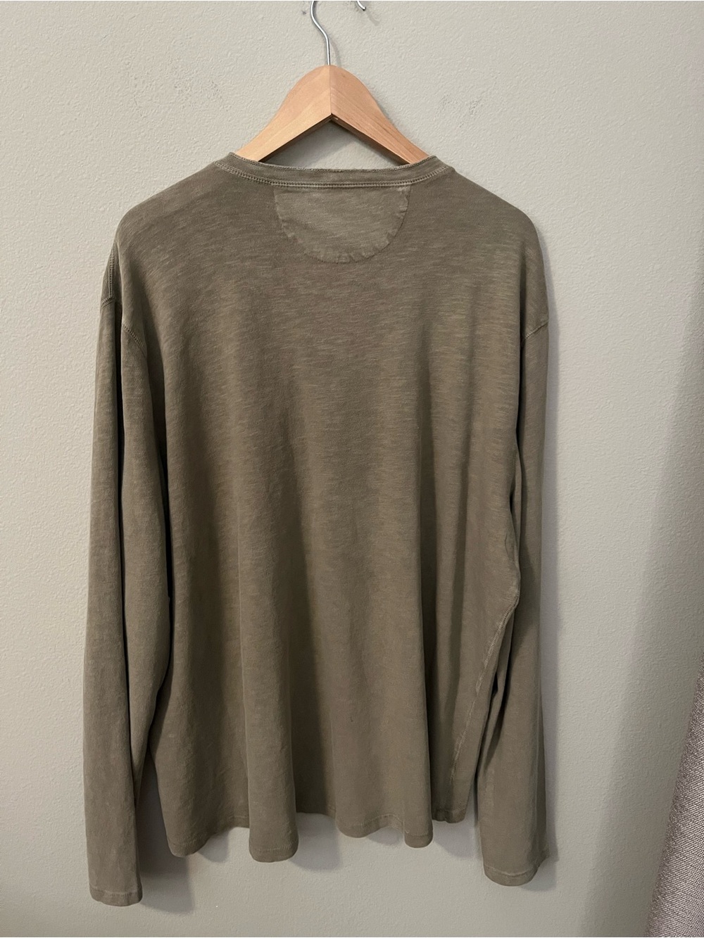 Lucky Brand Men's Crewneck Pull-On Henley Shirt in Olive Green β’ Size XXL β’ NWT - Picture 3 of 7